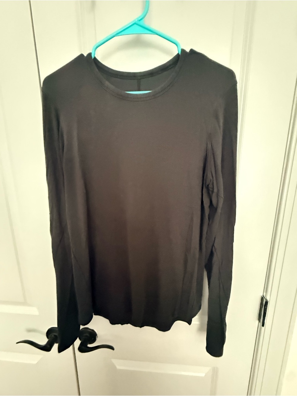 lululemon athletica Black Long Sleeve Crewneck Tee